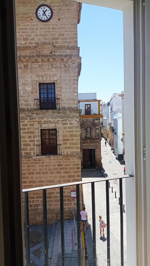 Apartamentos Plaza Santo Domingo Cadiz Luaran gambar