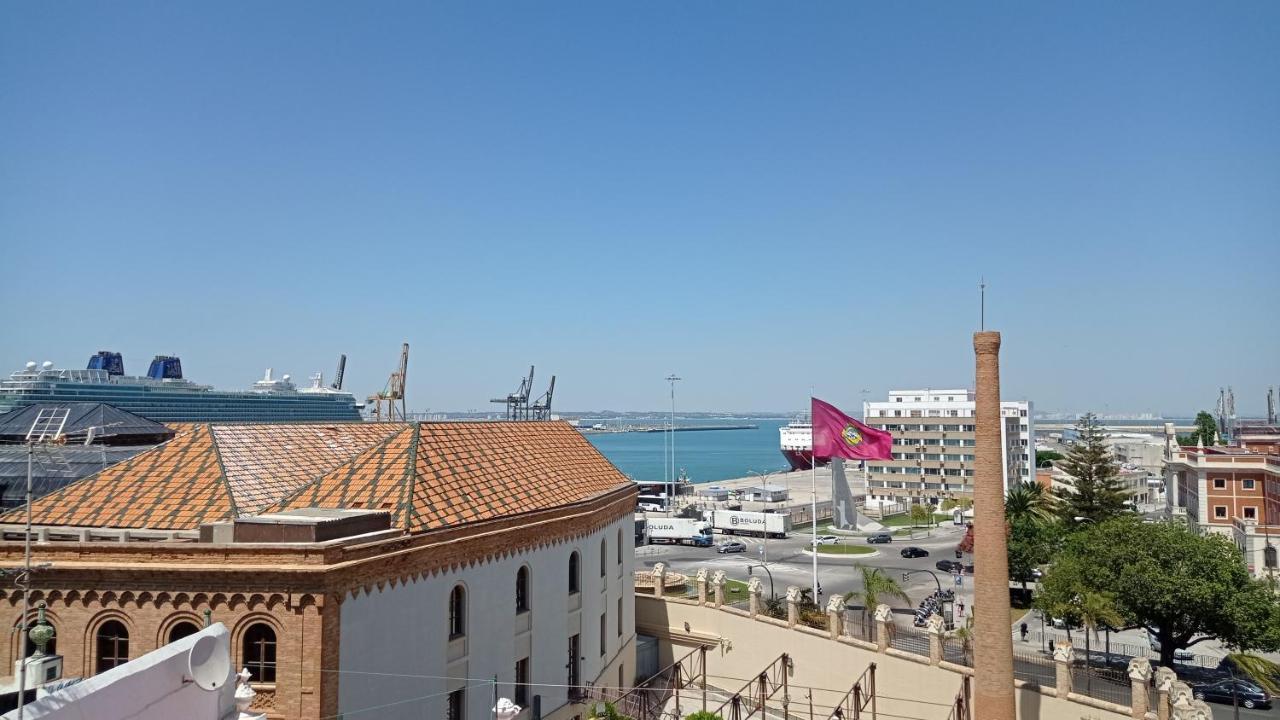 Apartamentos Plaza Santo Domingo Cadiz Luaran gambar