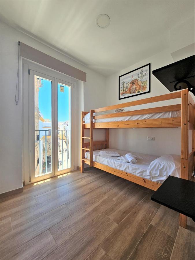 Apartamentos Plaza Santo Domingo Cadiz Luaran gambar