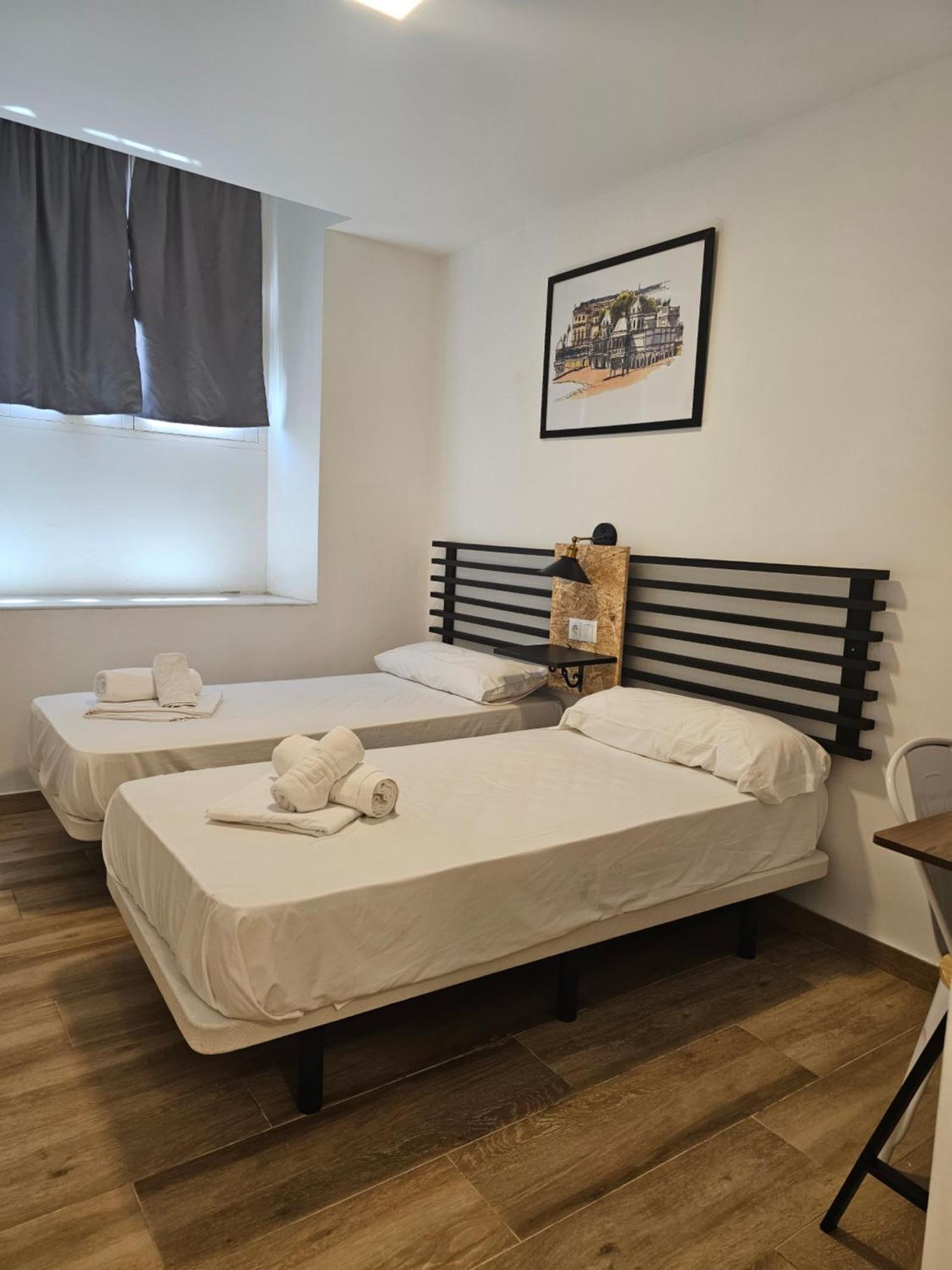 Apartamentos Plaza Santo Domingo Cadiz Luaran gambar