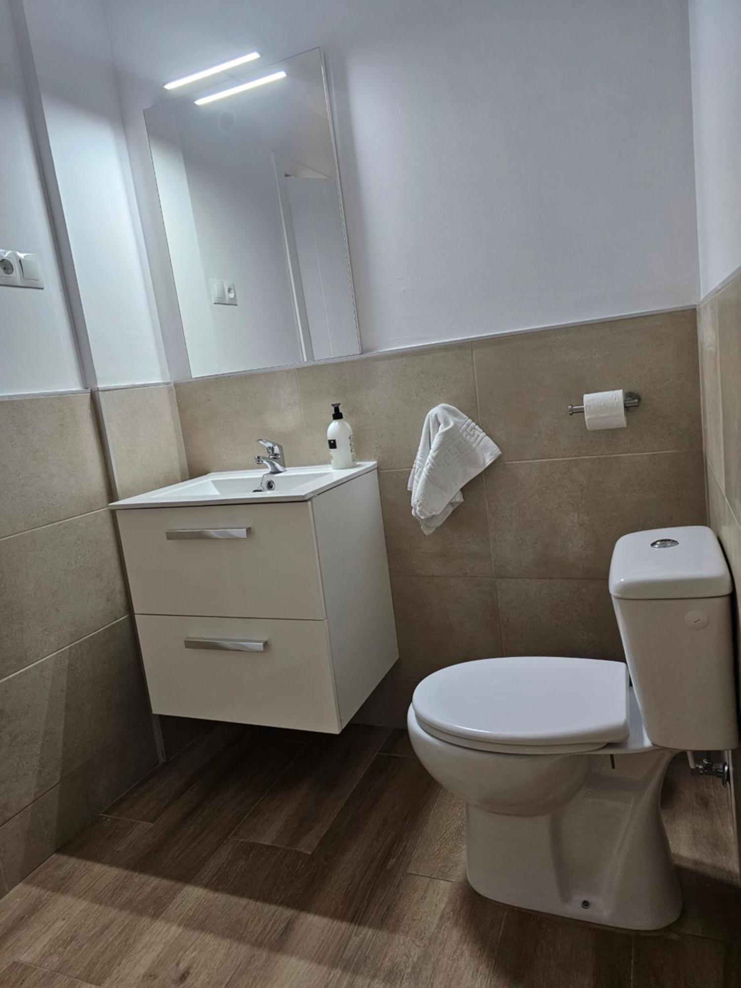 Apartamentos Plaza Santo Domingo Cadiz Luaran gambar